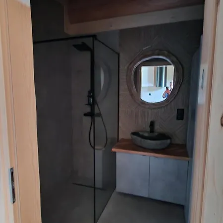 Chata Braci - Apartament Zielony Dom wakacyjny Jedwabno